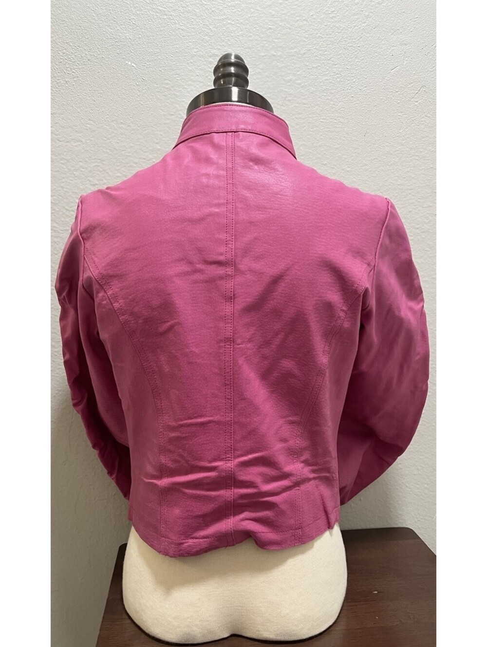 VTG Charlotte Russe Pink Cropped 100% Leather Moto Jacket M - Picture 3 of 5